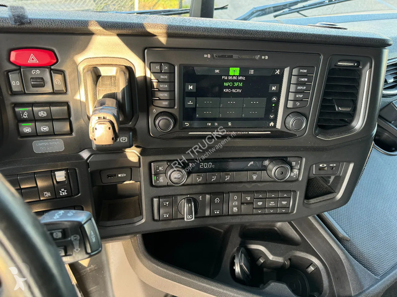 Kamion Scania R580 V8 NGS 6X2 EURO 6 VD 20T HOOK