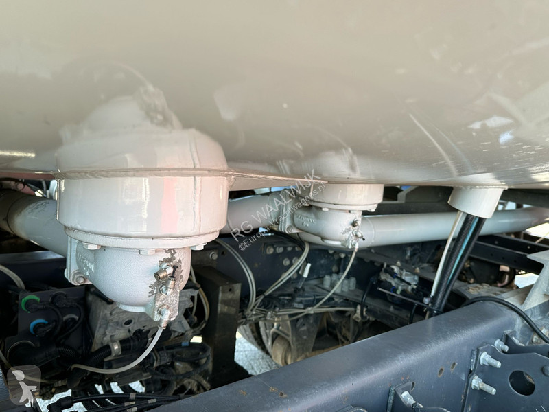 Kamion Renault 300.19