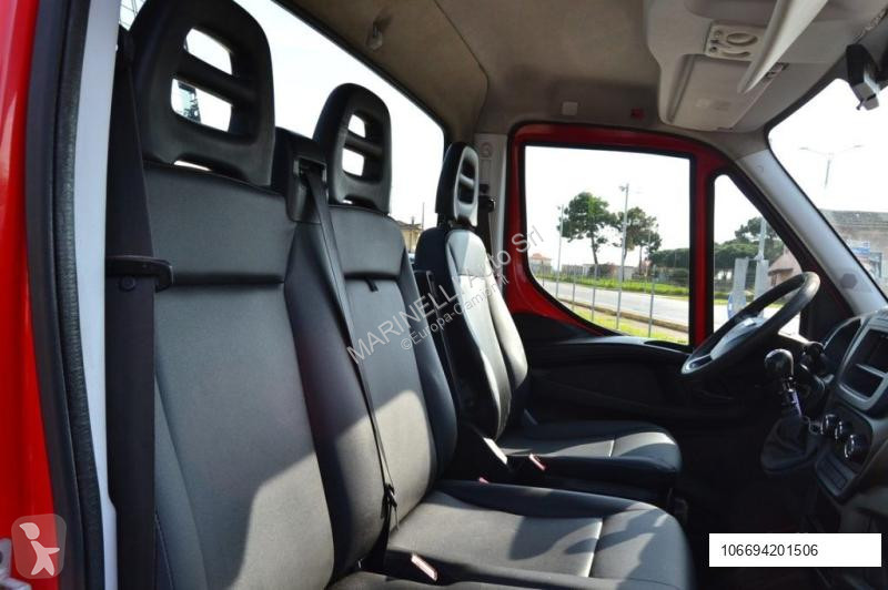 Veículo utilitário Iveco 35C13 2.3 CASSONE...