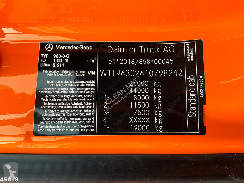 Camion Mercedes 2543 HMF 23 Tonmeter laadkraan