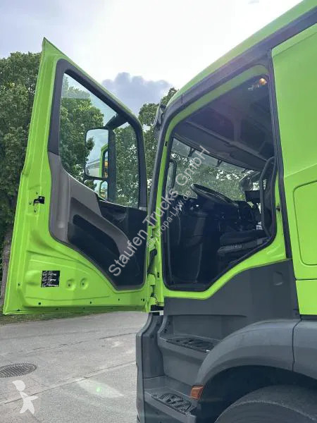 Camion Mercedes 1827 L Pr/Plane Rungentaschen E6