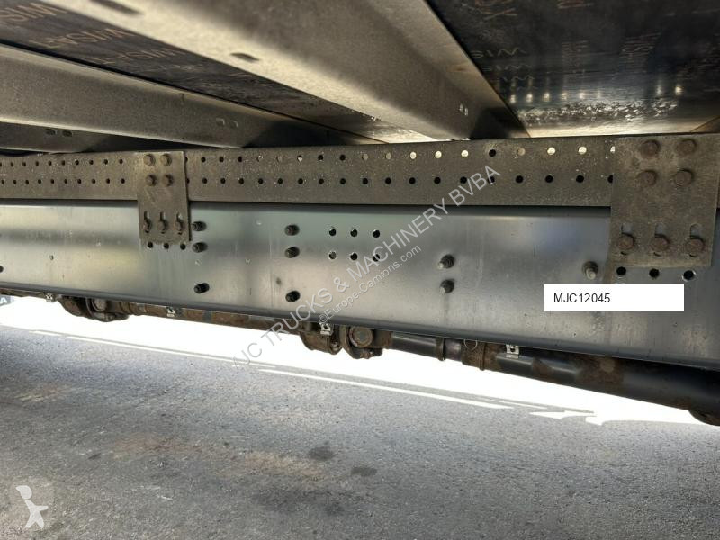 Kamion Scania P320 RETARDER - CLOSED BOX 8m25 x...