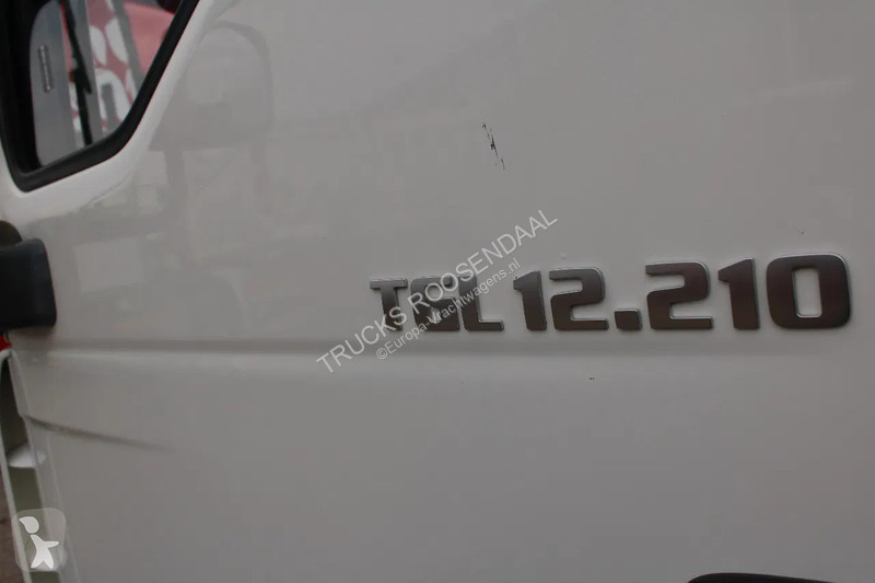 Kamion MAN 12.210 + LIFT + MANUAL