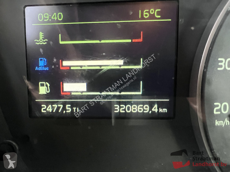 Vrachtwagen Volvo FMX 370 2 STUKS 6x6 Euro 6...