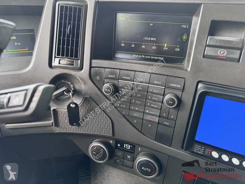Camião Volvo FMX 370 6x6 Euro 6 met 2 zijden...