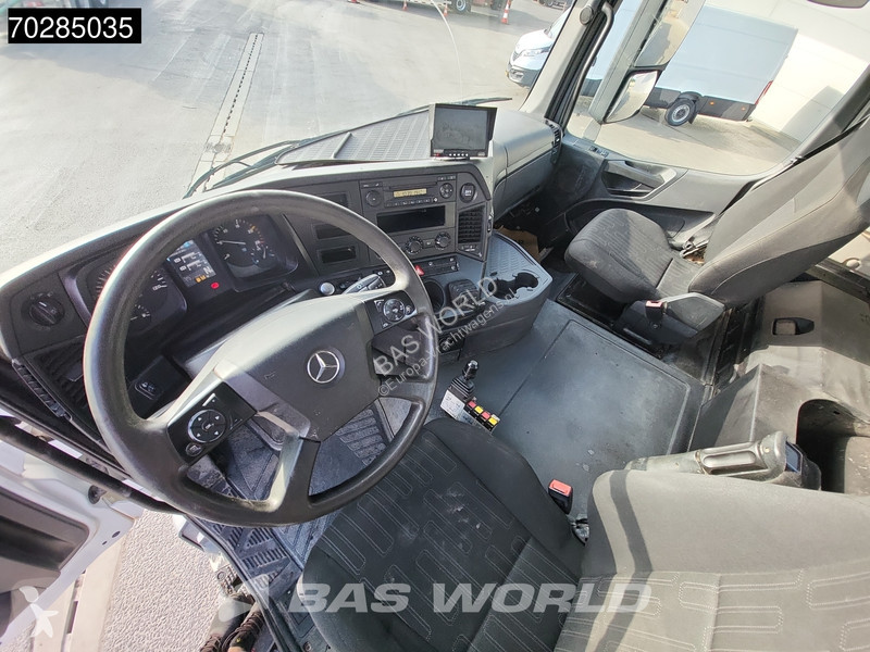 Camion Mercedes 3240 8X4 12m3 2-side Tipper...