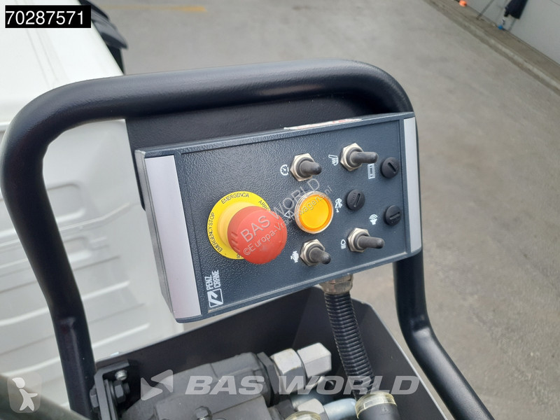 Camion Volvo 500 6X2 Penz Crane 15Z9.50R HYVA...