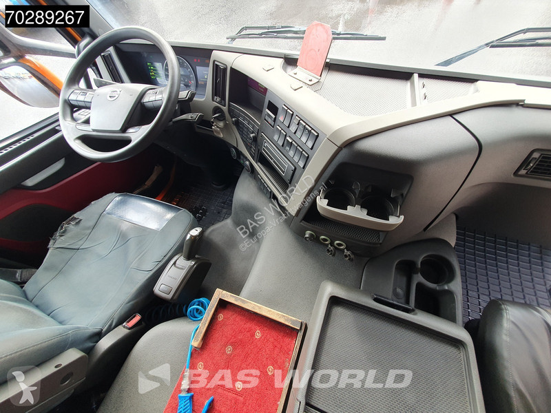 Kamion Volvo 420 6X2 Combi HMF 2120 K 4 Crane...