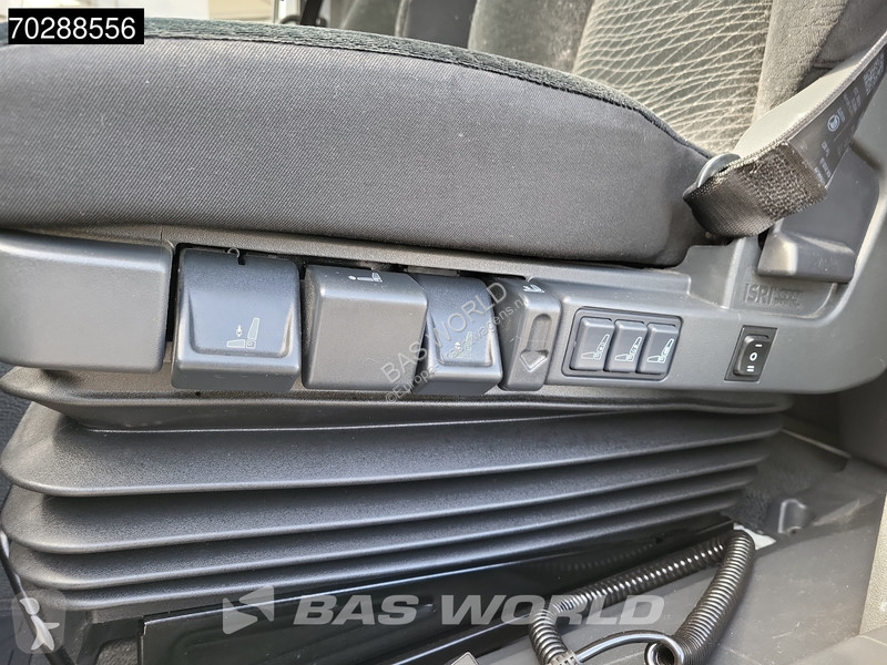 Kamion Mercedes 1527 4X2 15tonner Automatic...