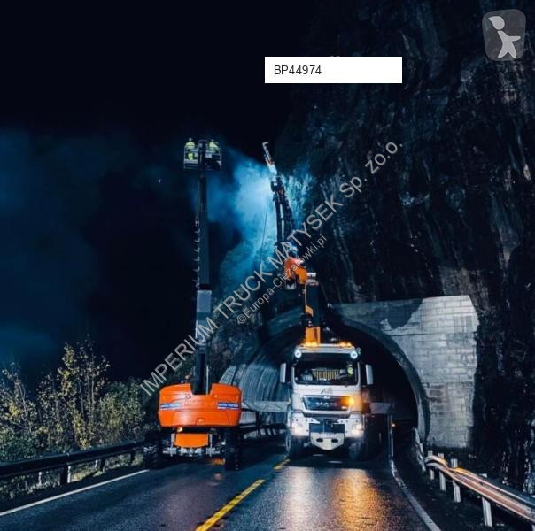 شاحنة MAN PK 92002-SH F  FLY JIB 170 E