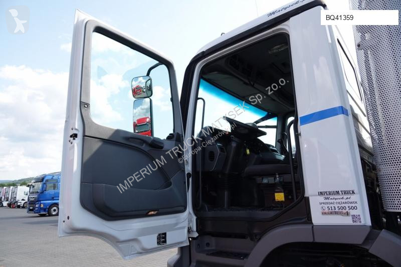Camião Mercedes ACTROS