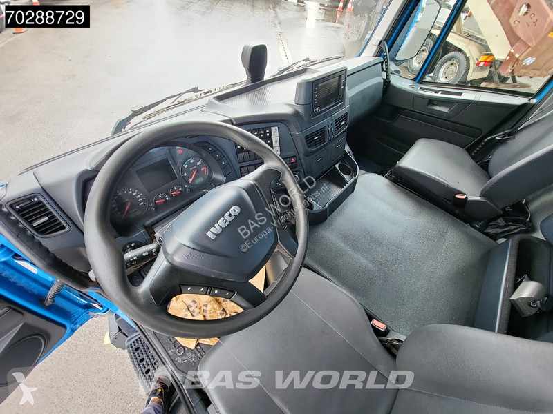 Camión Iveco X-Way 420 6X2 Machine transporter...