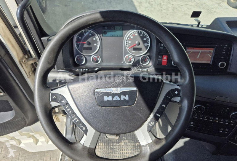 Lastbil MAN TGX 26