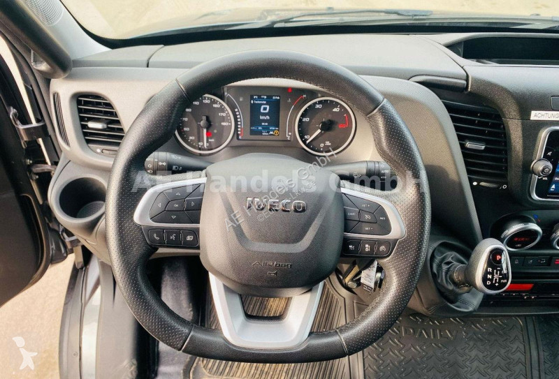 Kamion Iveco 72
