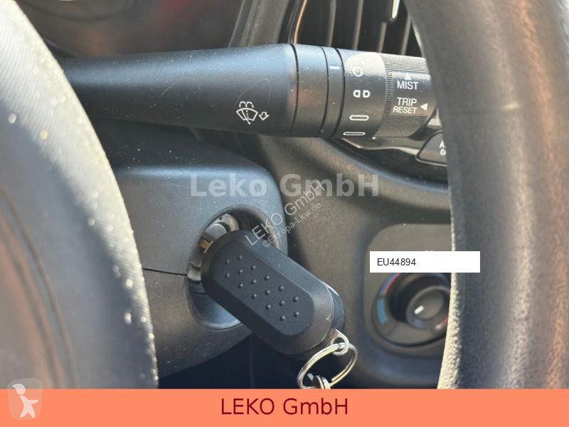Camion Fiat 1,6 Mit Carrier Xr 200