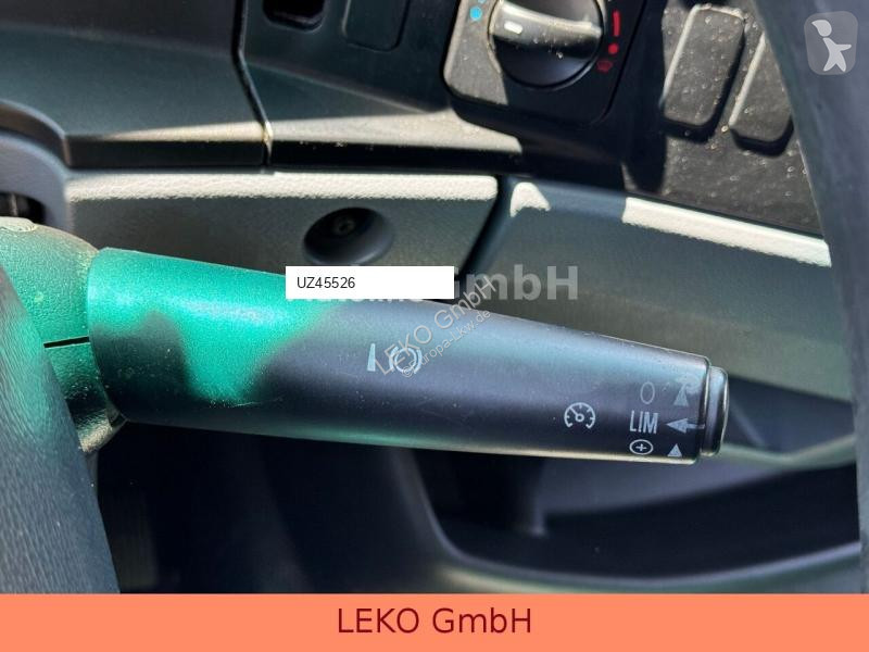 Kamion Mercedes 1218 Mit Carrier Sp 950Mt