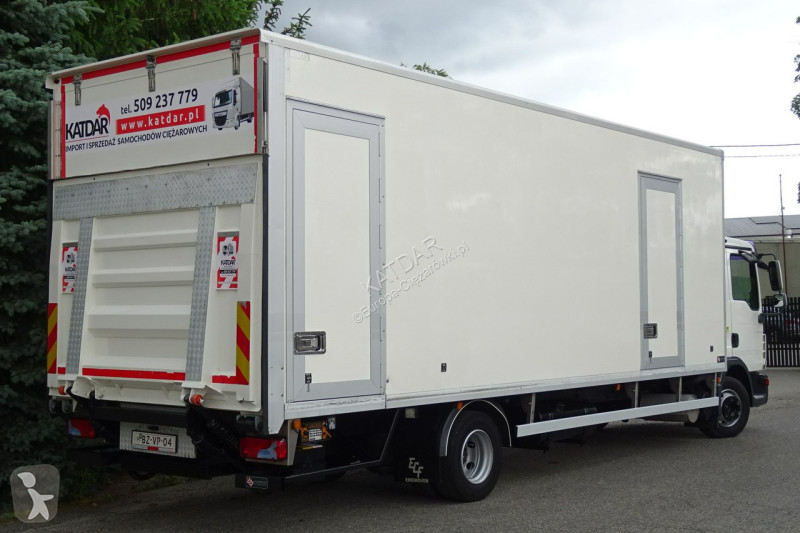 Camion MAN TGL12.220 Euro 5 kontener 19 palet...