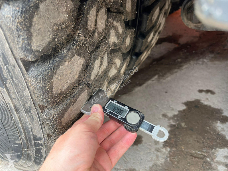 Kamion Mercedes 3253 8x4*4 RETARDER / BOX...