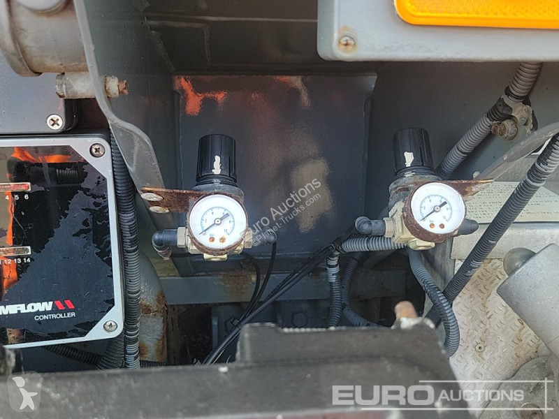 Camion Volvo FM300