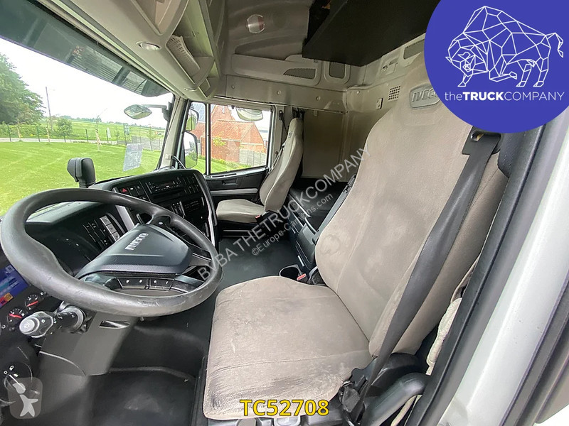 شاحنة Iveco