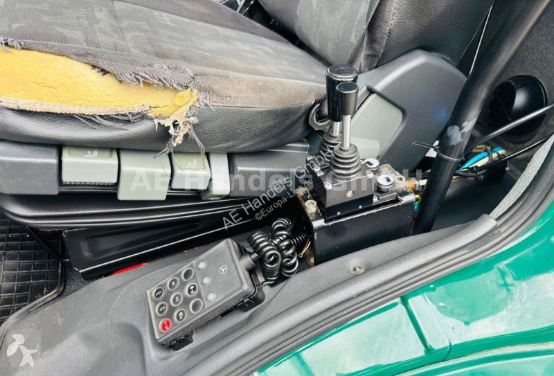 Lastbil Mercedes 2543