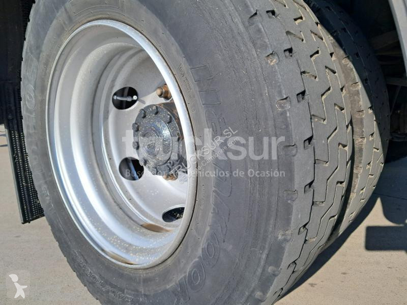 شاحنة Renault  MIDLUM 12TN