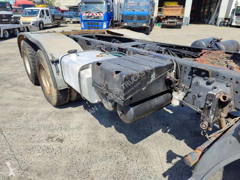 Vrachtwagen MAN DFA 6X6