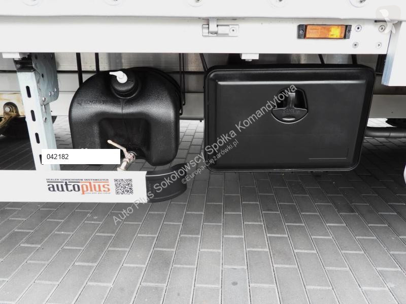 Furgoneta Volkswagen CRAFTER  PLANDEKA 8 PALET...