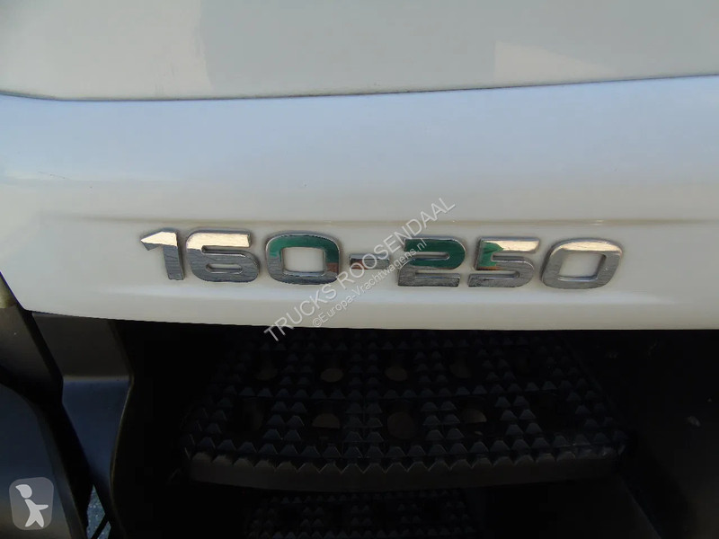 Camion Iveco 160E25 + HMF 1210K-RC + EURO 6
