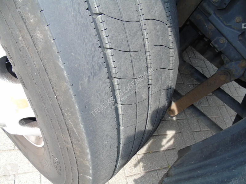 Kamion Scania 270 + manual + hydrolic ramps +...