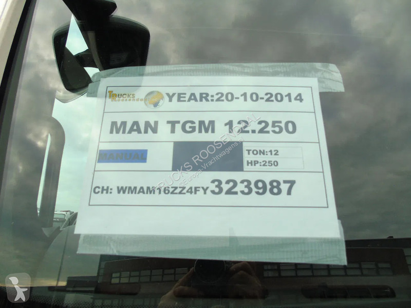 Kamion MAN 12.250 + EURO 6 + LIFT