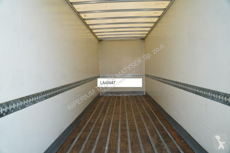 شاحنة مقطورة DAF CF 450