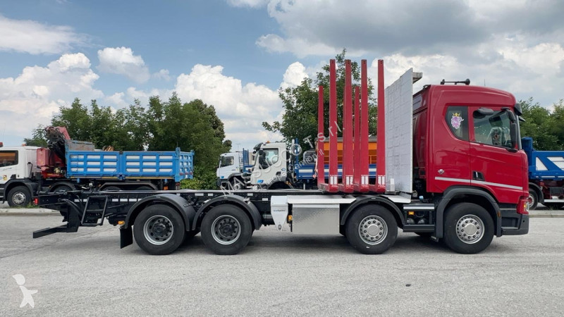 شاحنة Scania R650 8x4