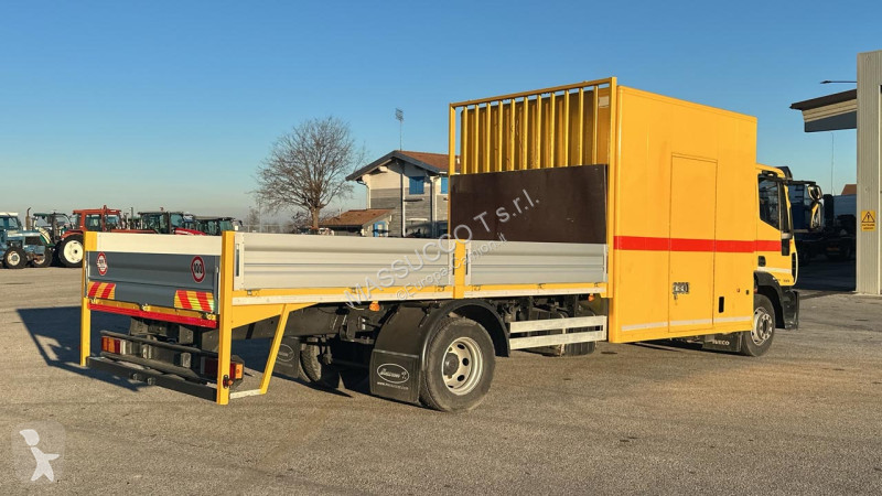 شاحنة Iveco ML120E18 4x2