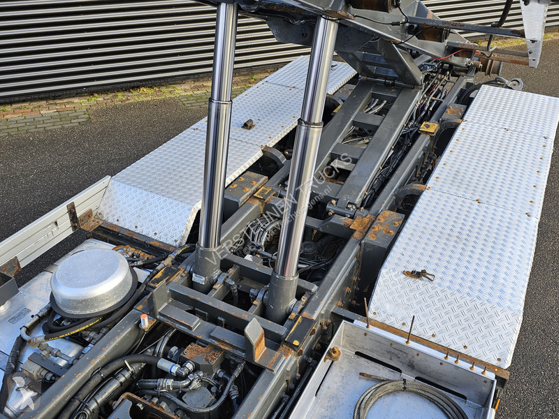 Camion Ginaf CF 410 6x4 / 6x6 / PALFINGER Z...