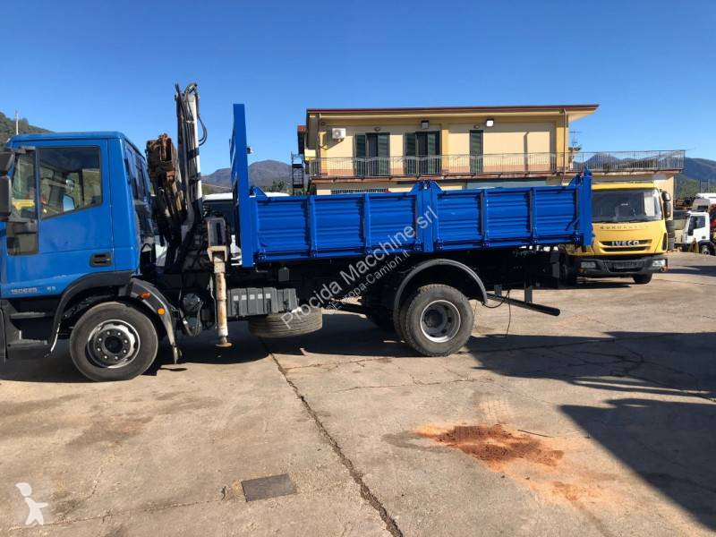 شاحنة Iveco