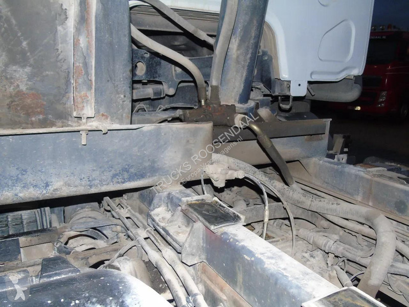 شاحنة Renault 410DXI + 8X4 + MANUAL + SPRING