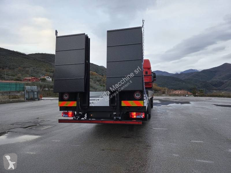 شاحنة Iveco