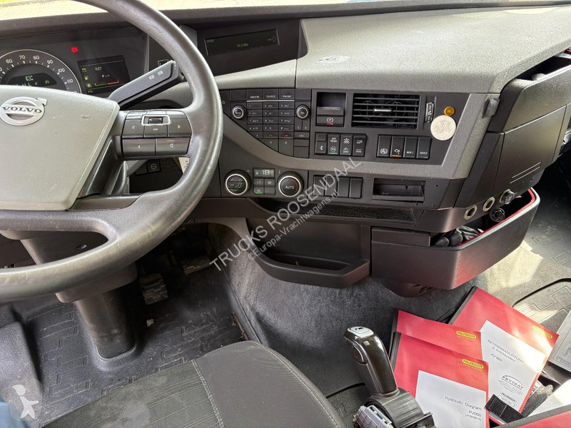 شاحنة Volvo 500 8x4 + PALFINGER PK 34002 6x EXT...
