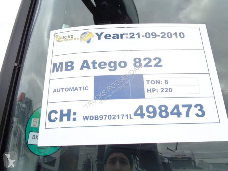 شاحنة Mercedes 822 + Euro 5 + Dhollandia lift