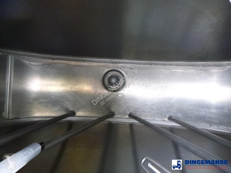 شاحنة Renault 270 dxi 4x2 fuel tank 13.7 m3 / 4...
