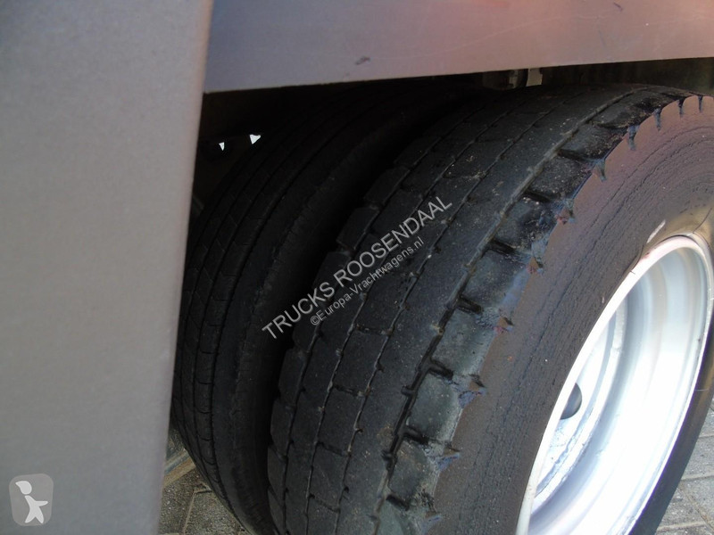 شاحنة Renault 12,220 + euro 5 + LIFT