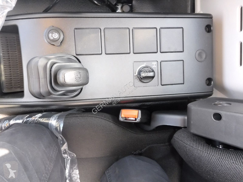 شاحنة Iveco 180E32K Radstand.3.690mm MY 26