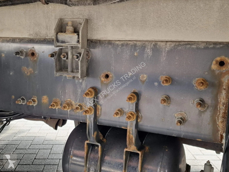شاحنة Volvo 460 6x2 - Carrier 1250 Frigo - Full...