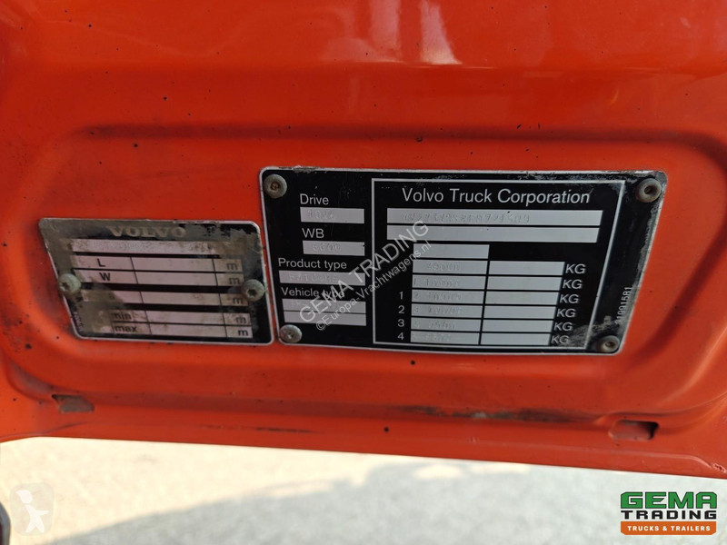 Camion Volvo 460 10x4 DagCab Euro6 - Hardox...