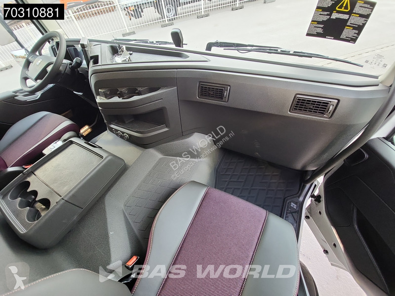 شاحنة Volvo 460 8X4 NEW! 13L Engine 19m3...