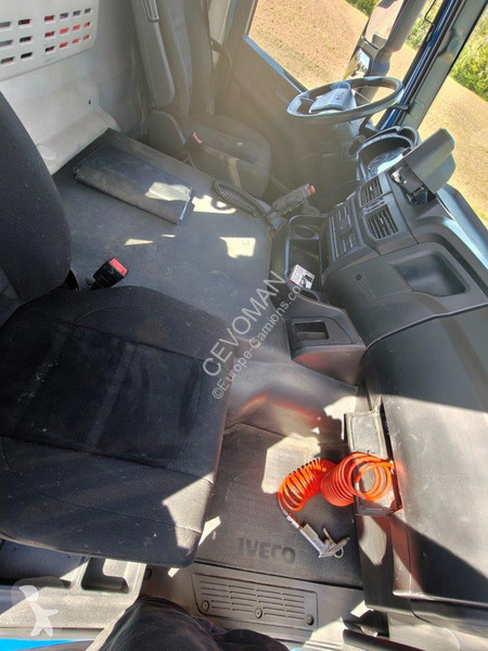 شاحنة Iveco 460 met 45000km 8x4 Euro 6E...