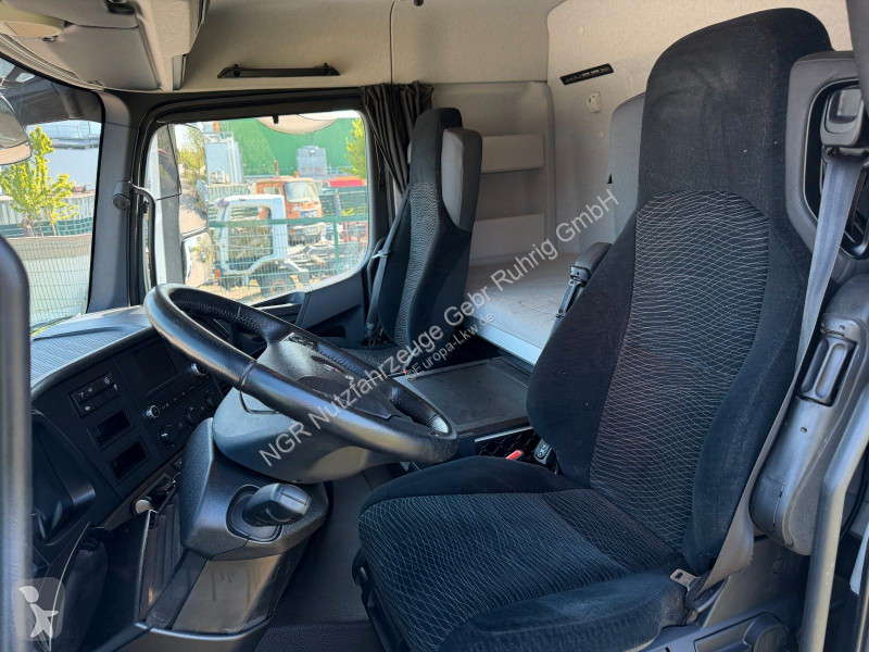 Camion Mercedes 4251 8x4 Palfinger T26A...