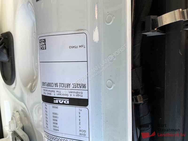 Lastbil DAF 480 10x4 mid-lift bladgeveerd met...