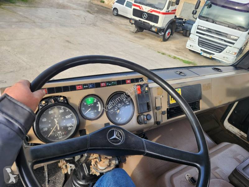 شاحنة Mercedes